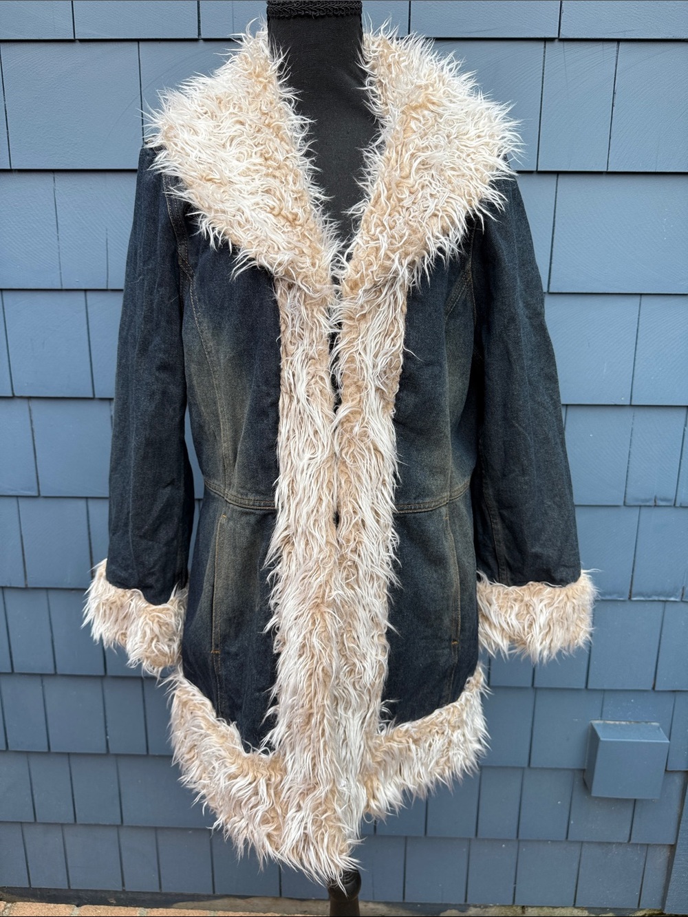 Penny Lane Faux-Fur Trim Dark Denim Coat - Cream Trim large